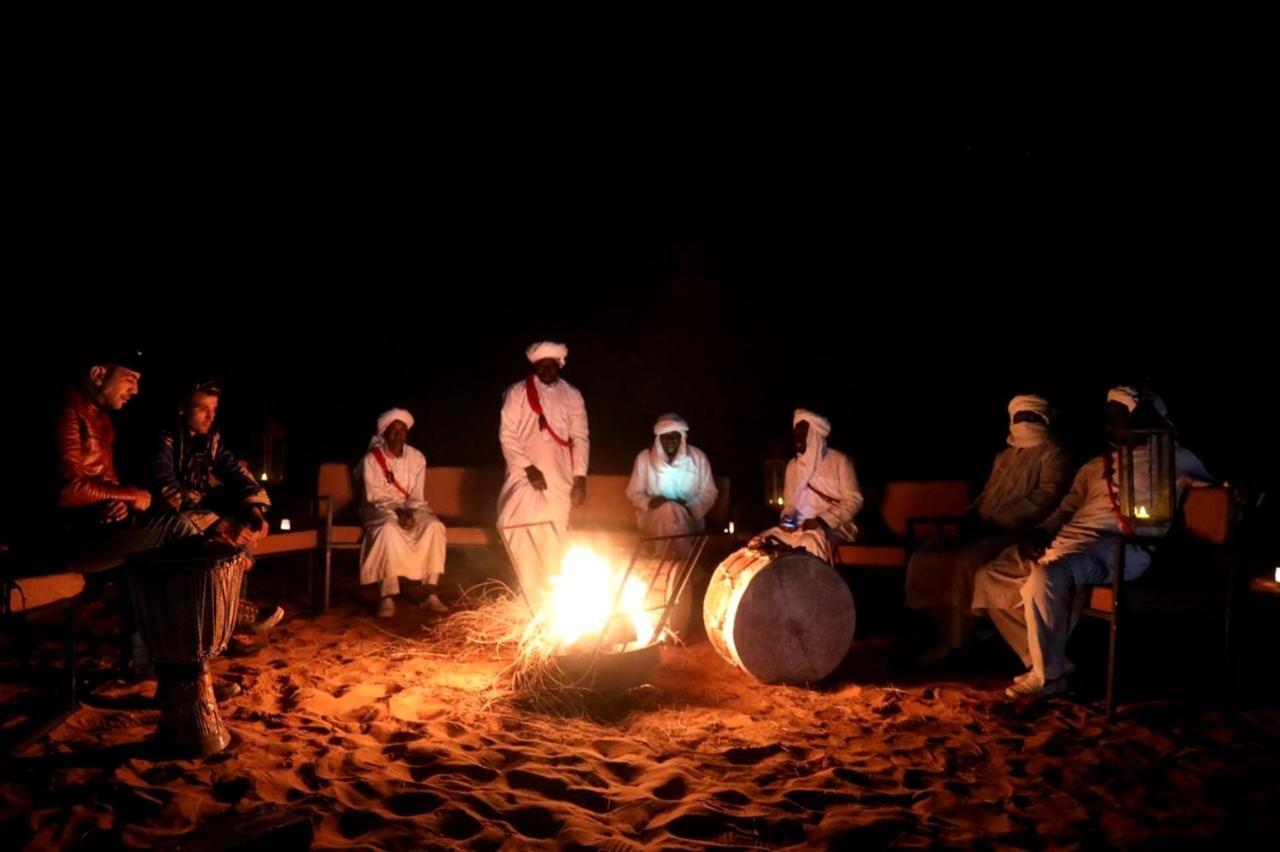 Boho Glamping Hotel Merzouga Eksteriør billede