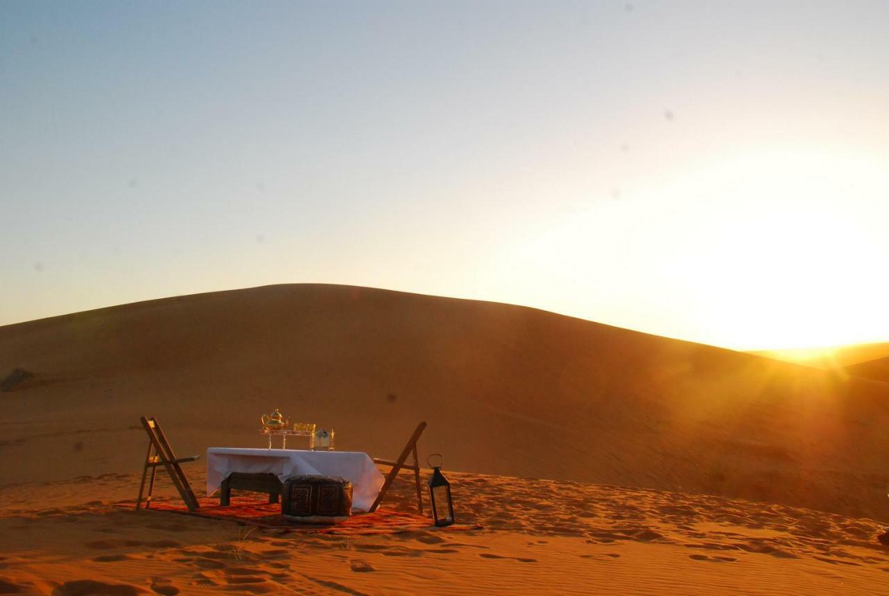 Boho Glamping Hotel Merzouga Eksteriør billede