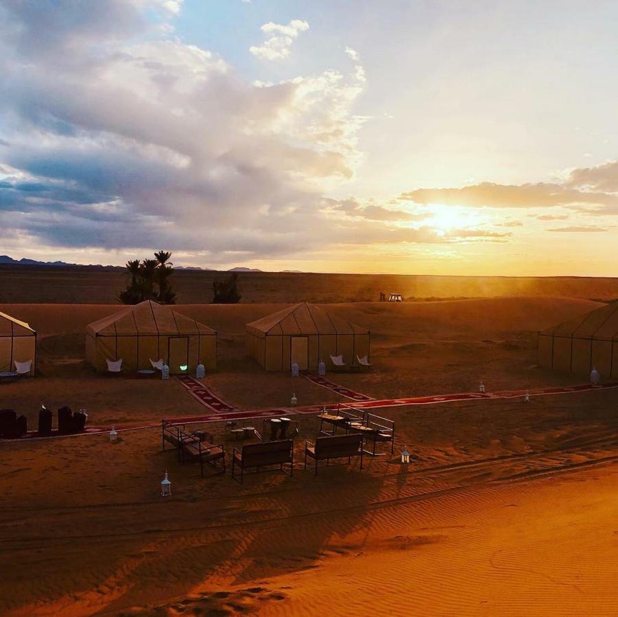 Boho Glamping Hotel Merzouga Eksteriør billede